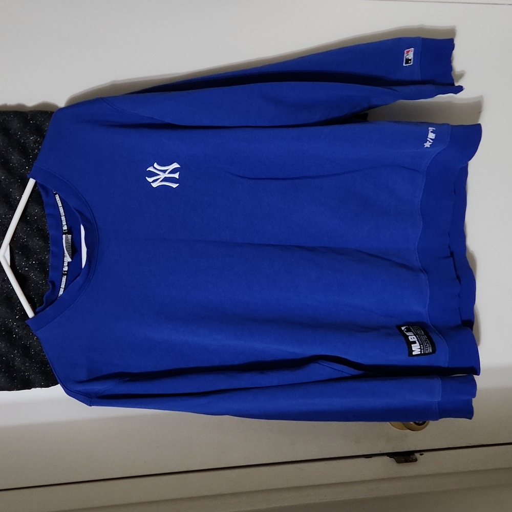 New York Yankees MLB Embroidered Pullover Crew Neck Sweater Blue And White